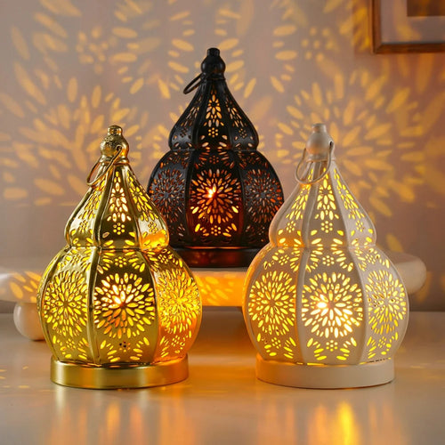 Bougeoir marocain en métal ajouré forme gourde