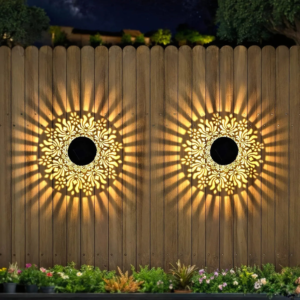 Applique murale solaire pivoine ajourée