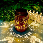 Lanterne solaire en métal ajouré à motif colibris et fleurs avec projection lumineuse