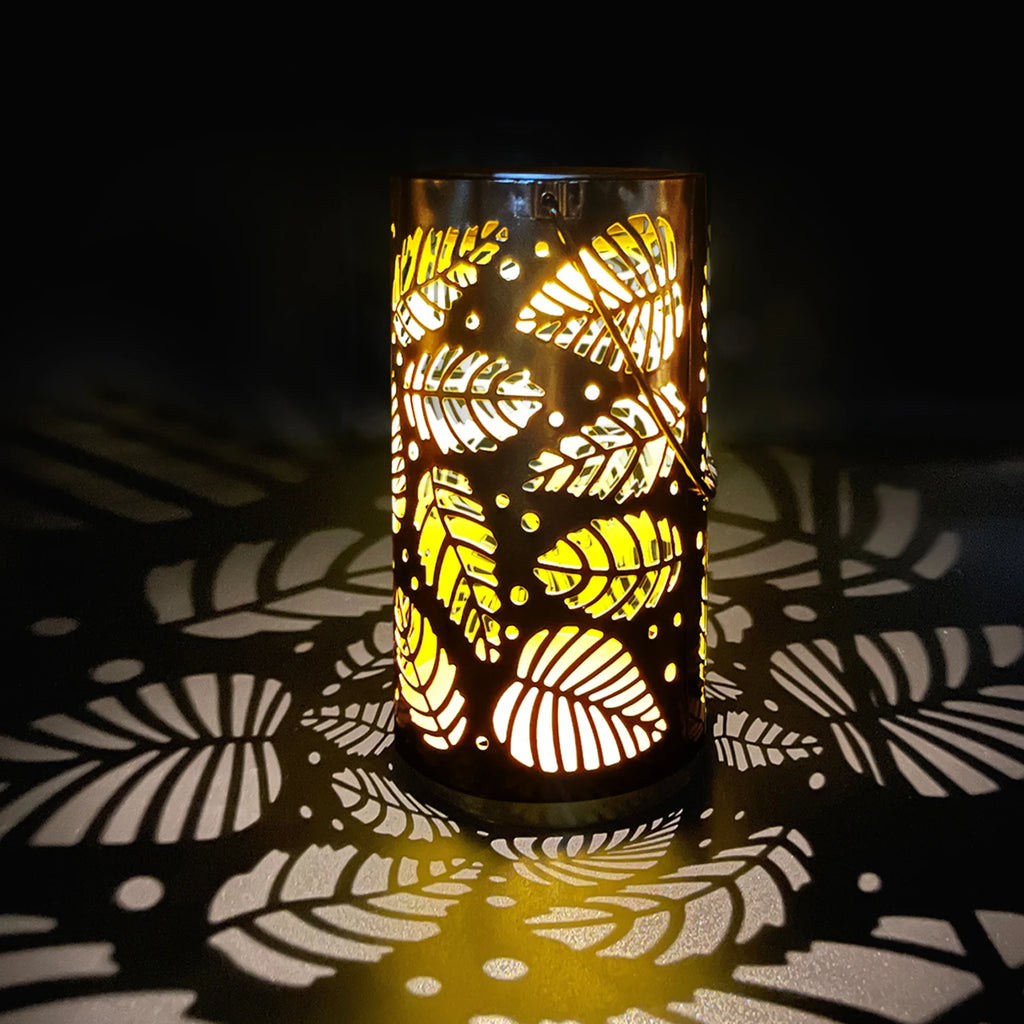 Lanterne LED solaire ajourée pour jardin